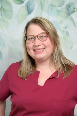 Vanessa Kewitz, Zahntechnische Fachangestellte